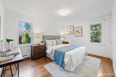 13323 20th Avenue NE Seattle WA 98125