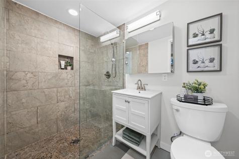 13323 20th Avenue NE Seattle WA 98125