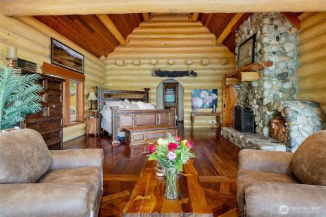 14594 NW Tree Top Lane Seabeck WA 98380