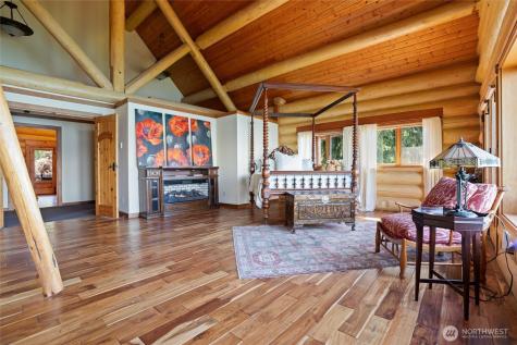14594 NW Tree Top Lane Seabeck WA 98380