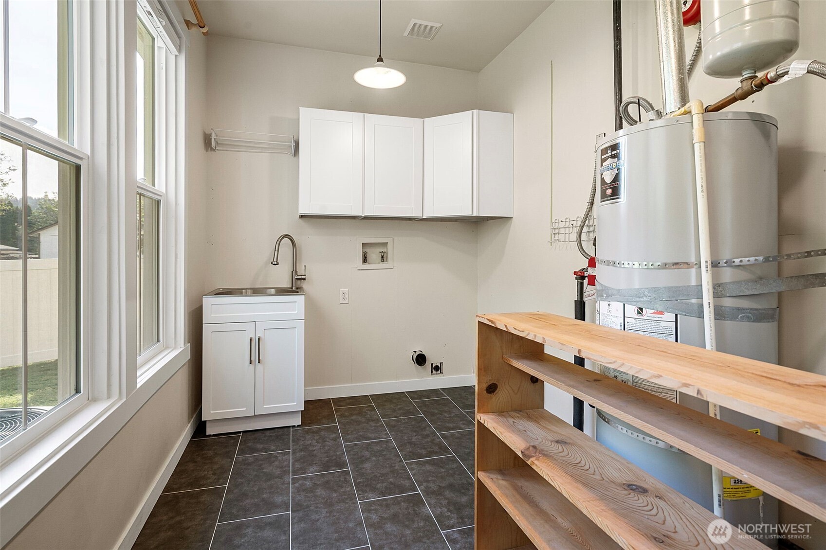 1515 Everett Street Sumner WA 98390
