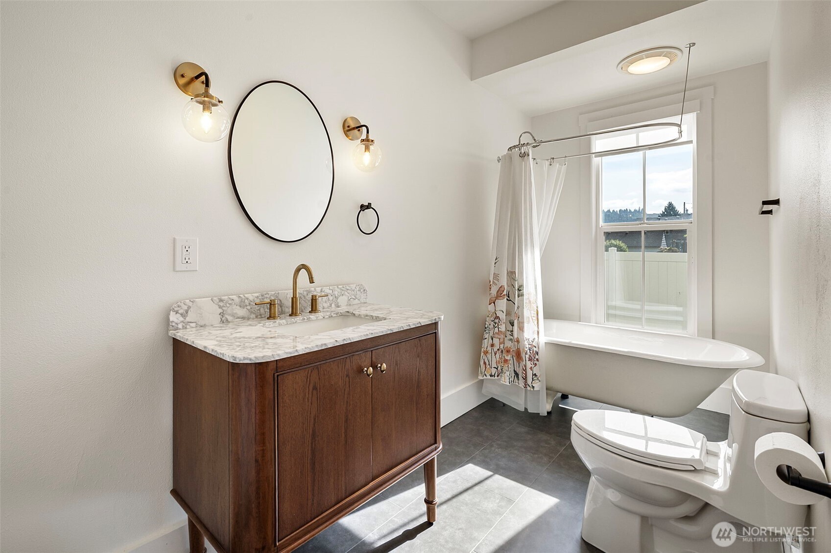 1515 Everett Street Sumner WA 98390