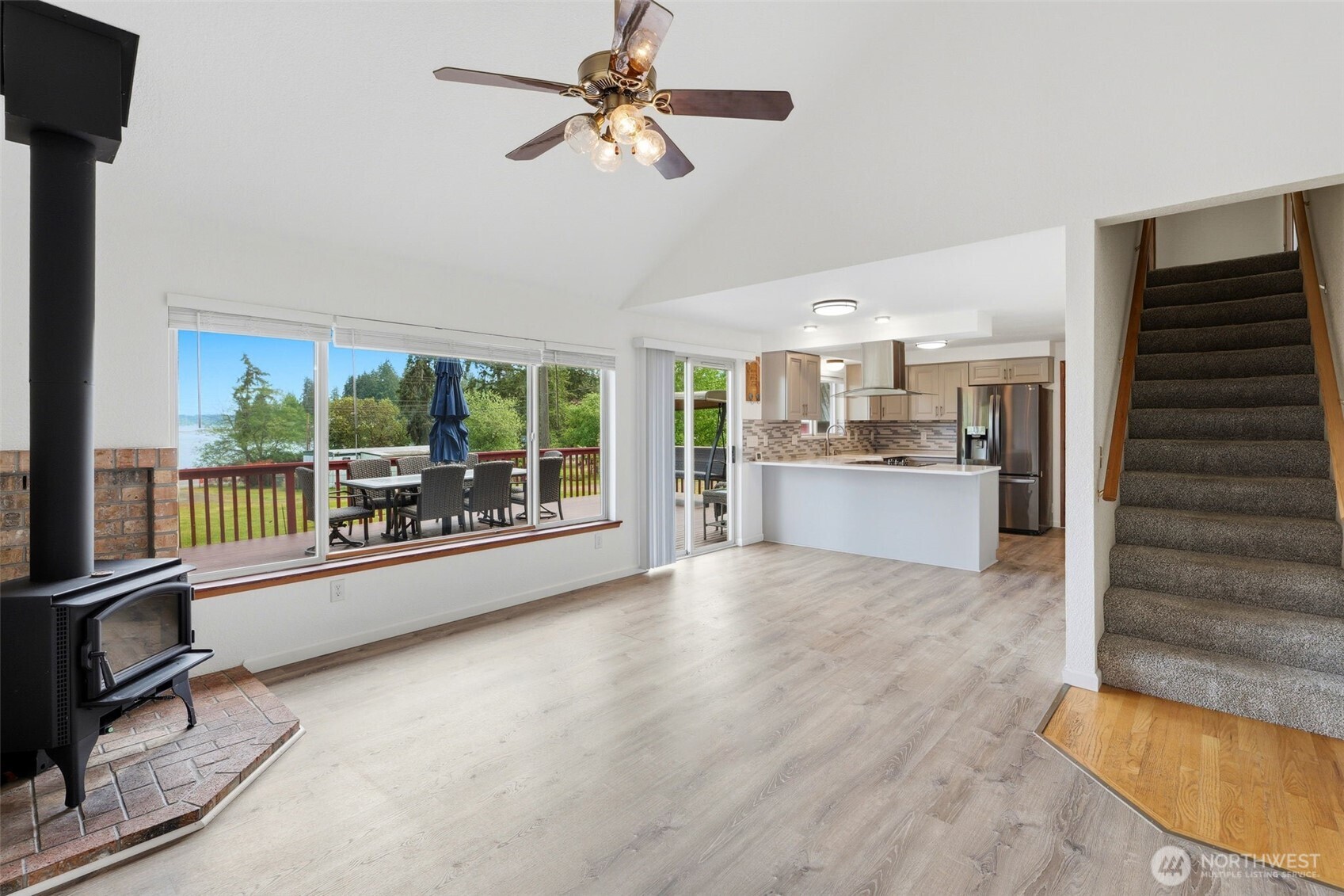 18158 E State Route 3 Allyn WA 98524
