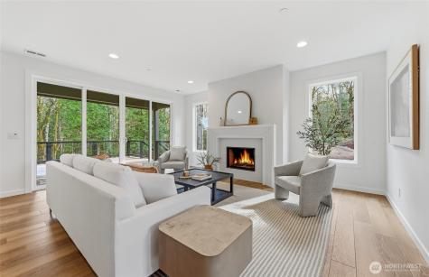 28020 243rd Avenue SE Maple Valley WA 98038