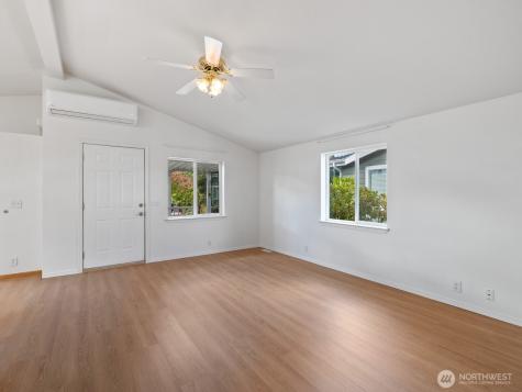 23825 15th Avenue SE Bothell WA 98021