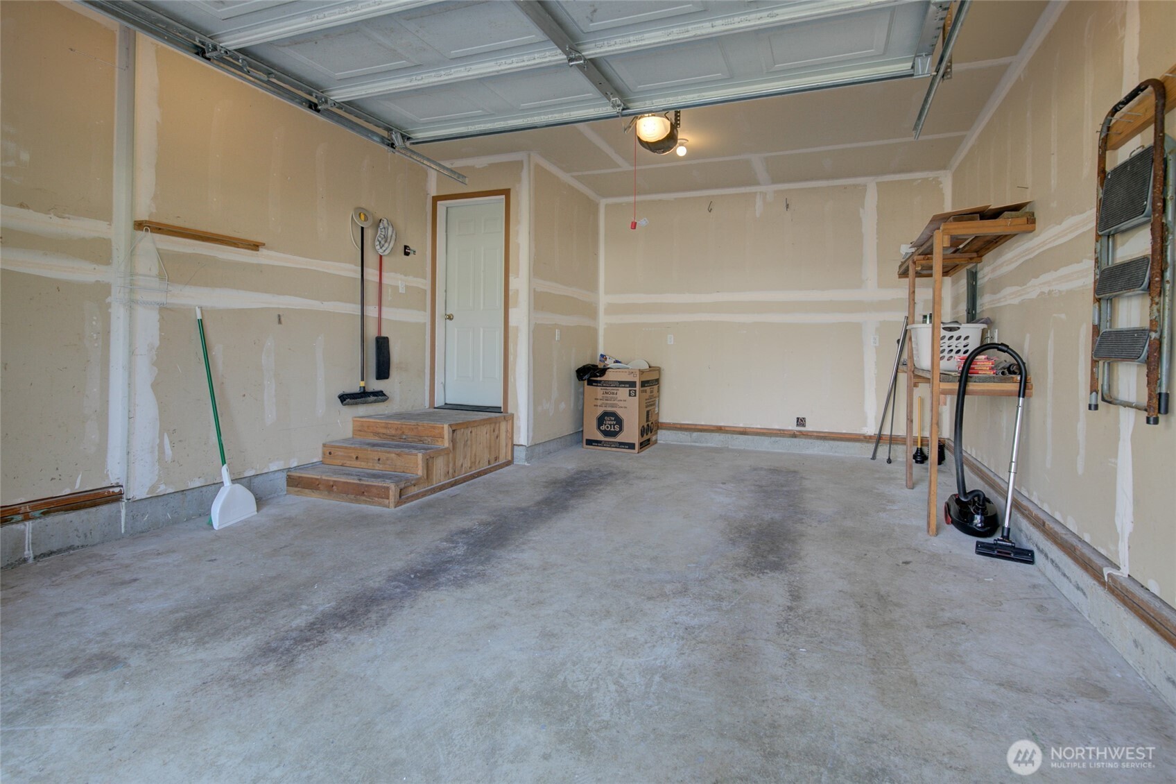 165 N Narwhal Loop NW Ocean Shores WA 98569