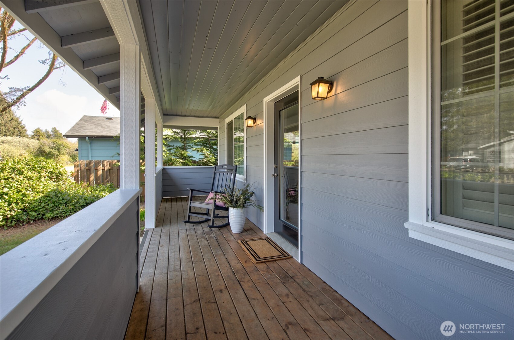165 N Narwhal Loop NW Ocean Shores WA 98569