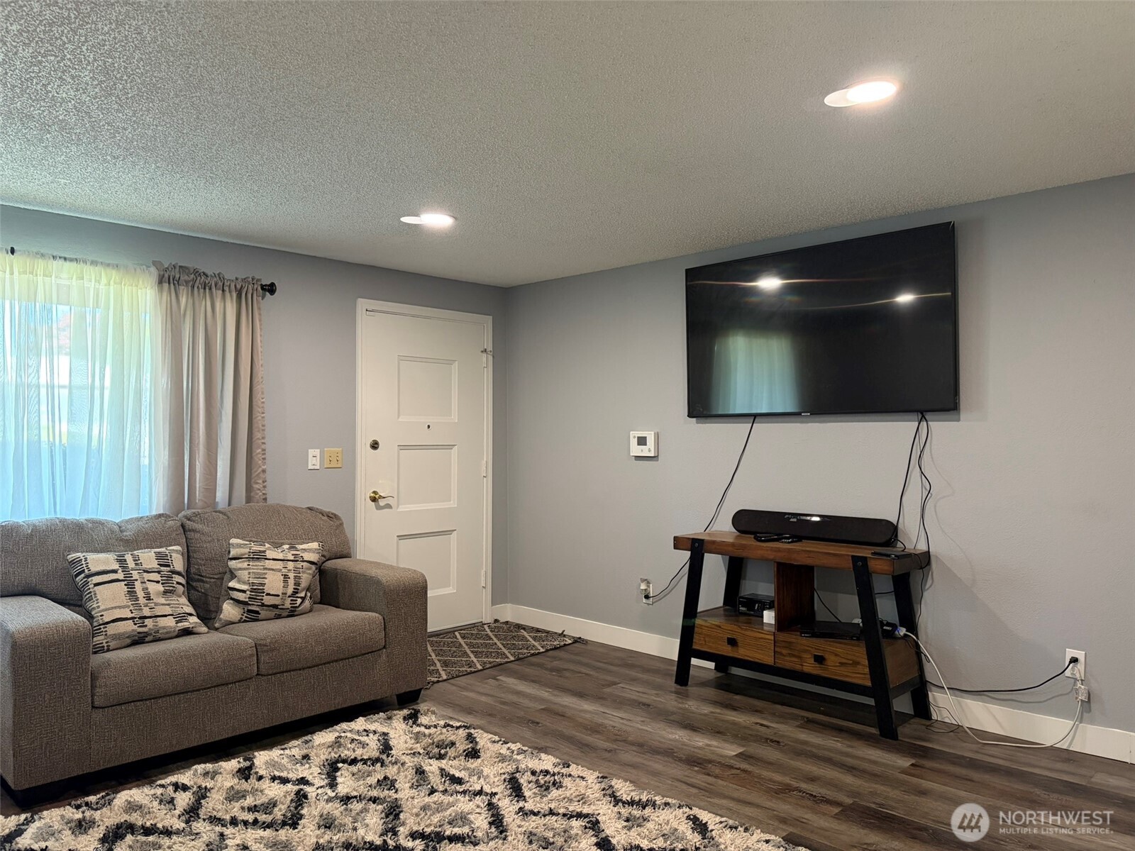 1008 S 80th Street Tacoma WA 98408