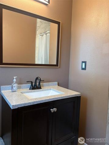 1008 S 80th Street Tacoma WA 98408
