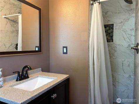 1008 S 80th Street Tacoma WA 98408