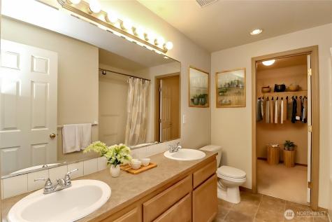 5831 106th Place NE Marysville WA 98270