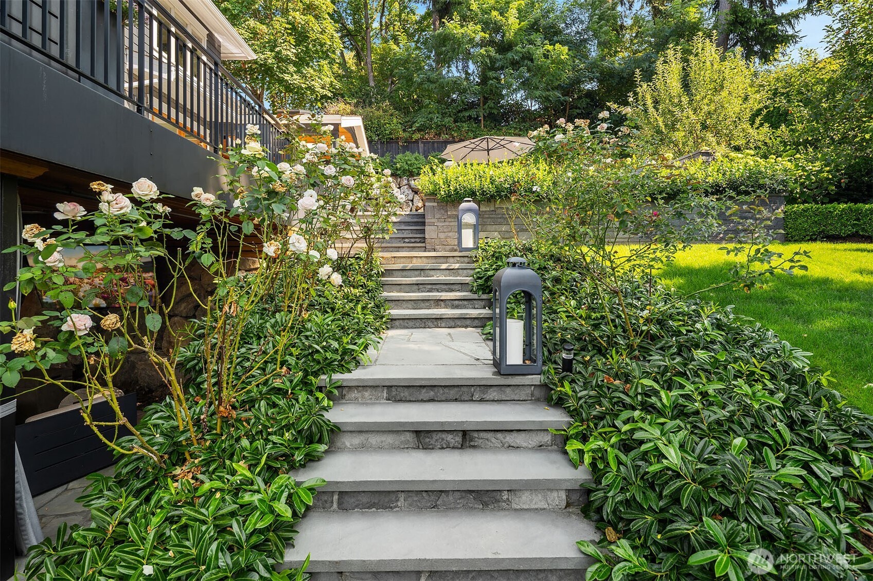 8617 NE 20th Street Clyde Hill WA 98004