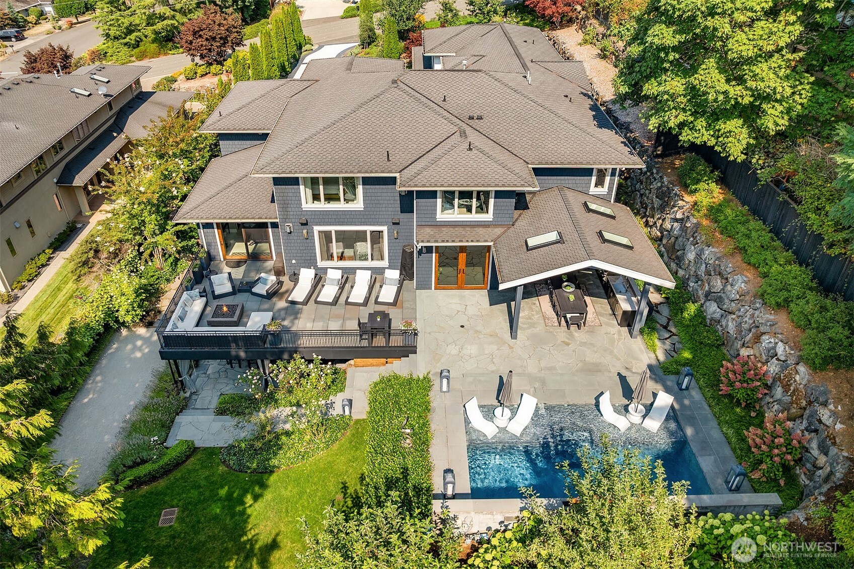 8617 NE 20th Street Clyde Hill WA 98004