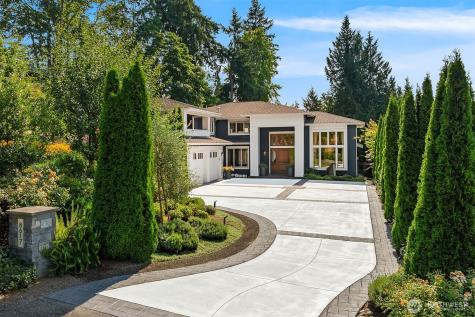 8617 NE 20th Street Clyde Hill WA 98004