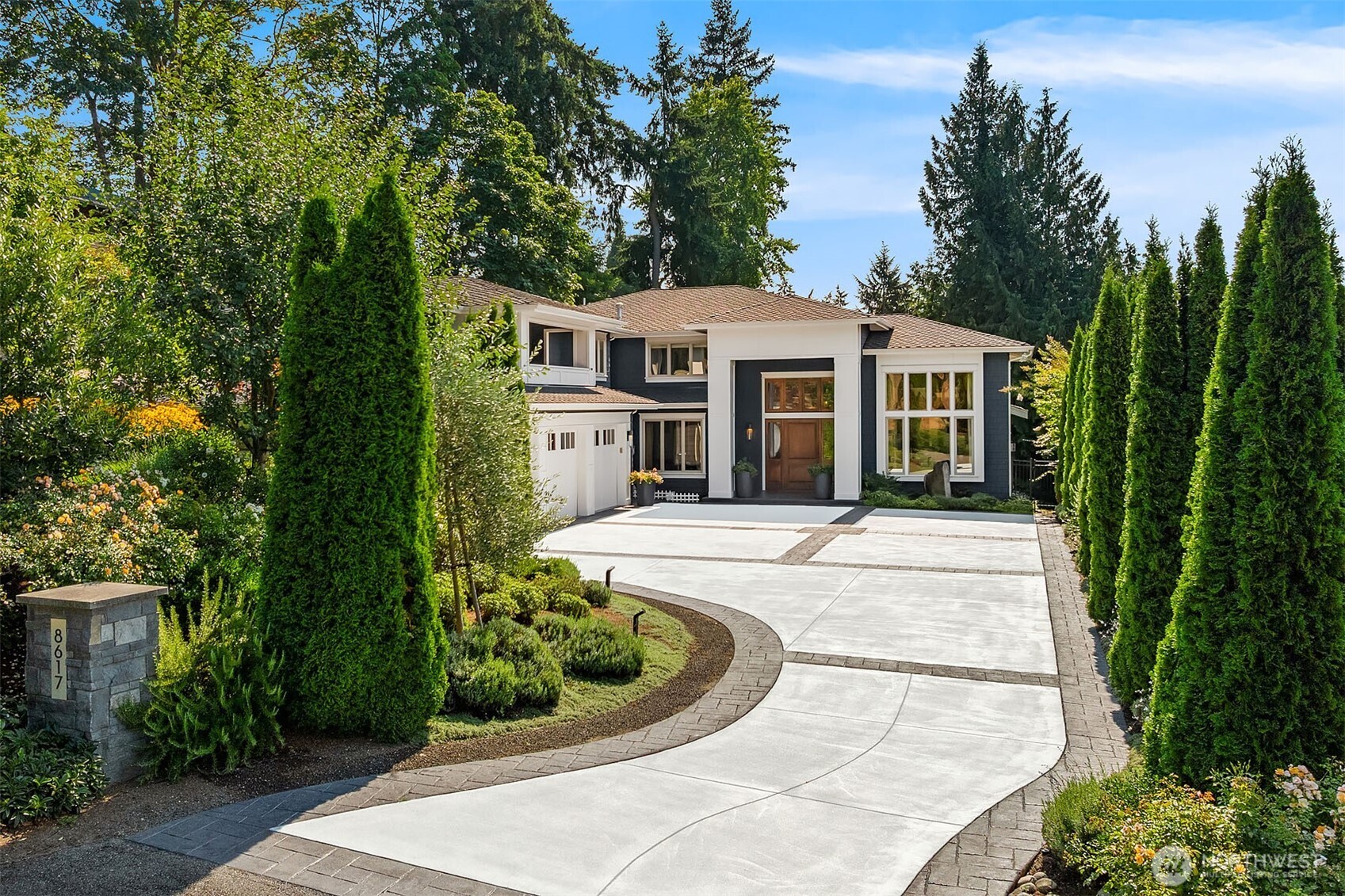 8617 NE 20th Street Clyde Hill WA 98004