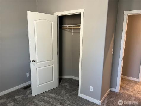 3371 SE Bielmeier Road Port Orchard WA 98367