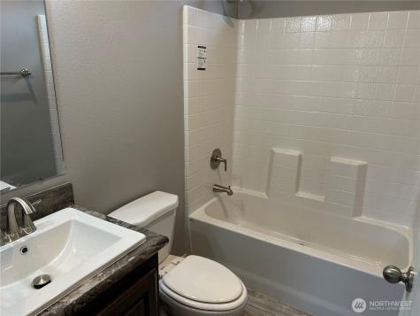 3371 SE Bielmeier Road Port Orchard WA 98367