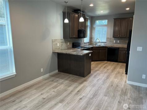 3371 SE Bielmeier Road Port Orchard WA 98367