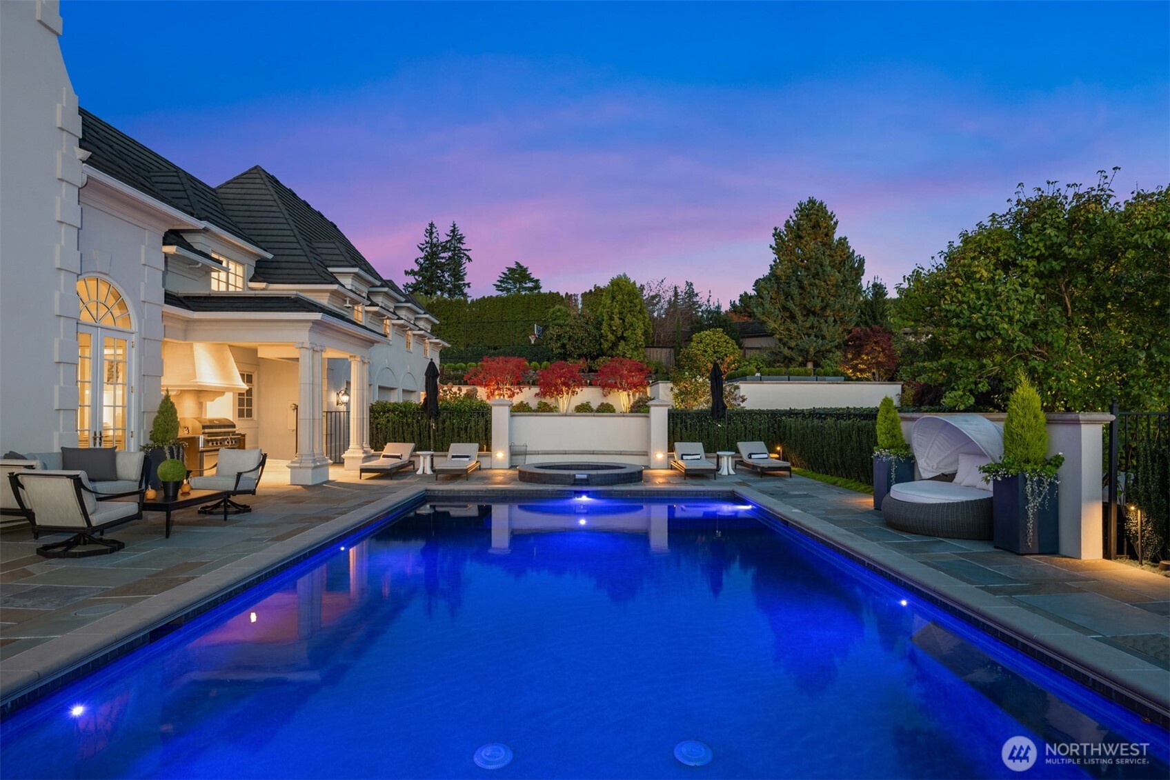 1750 92nd Avenue NE Clyde Hill WA 98004