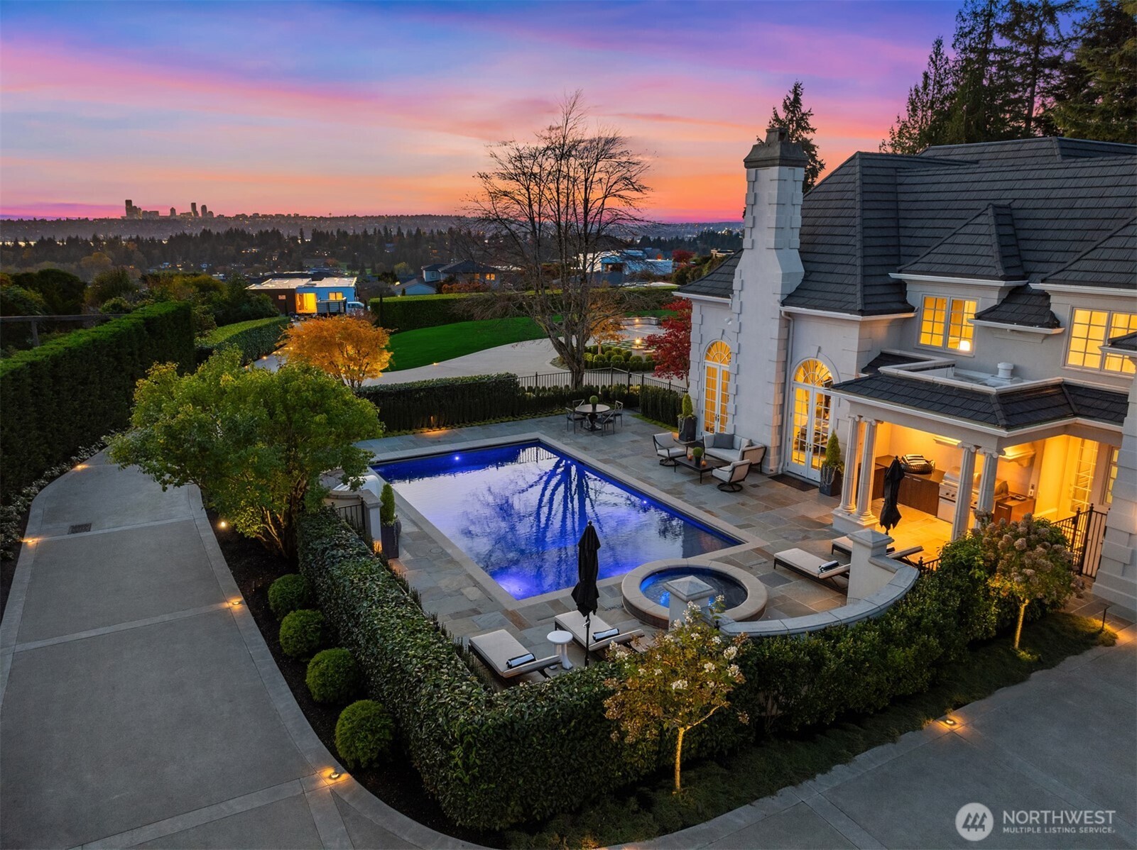 1750 92nd Avenue NE Clyde Hill WA 98004