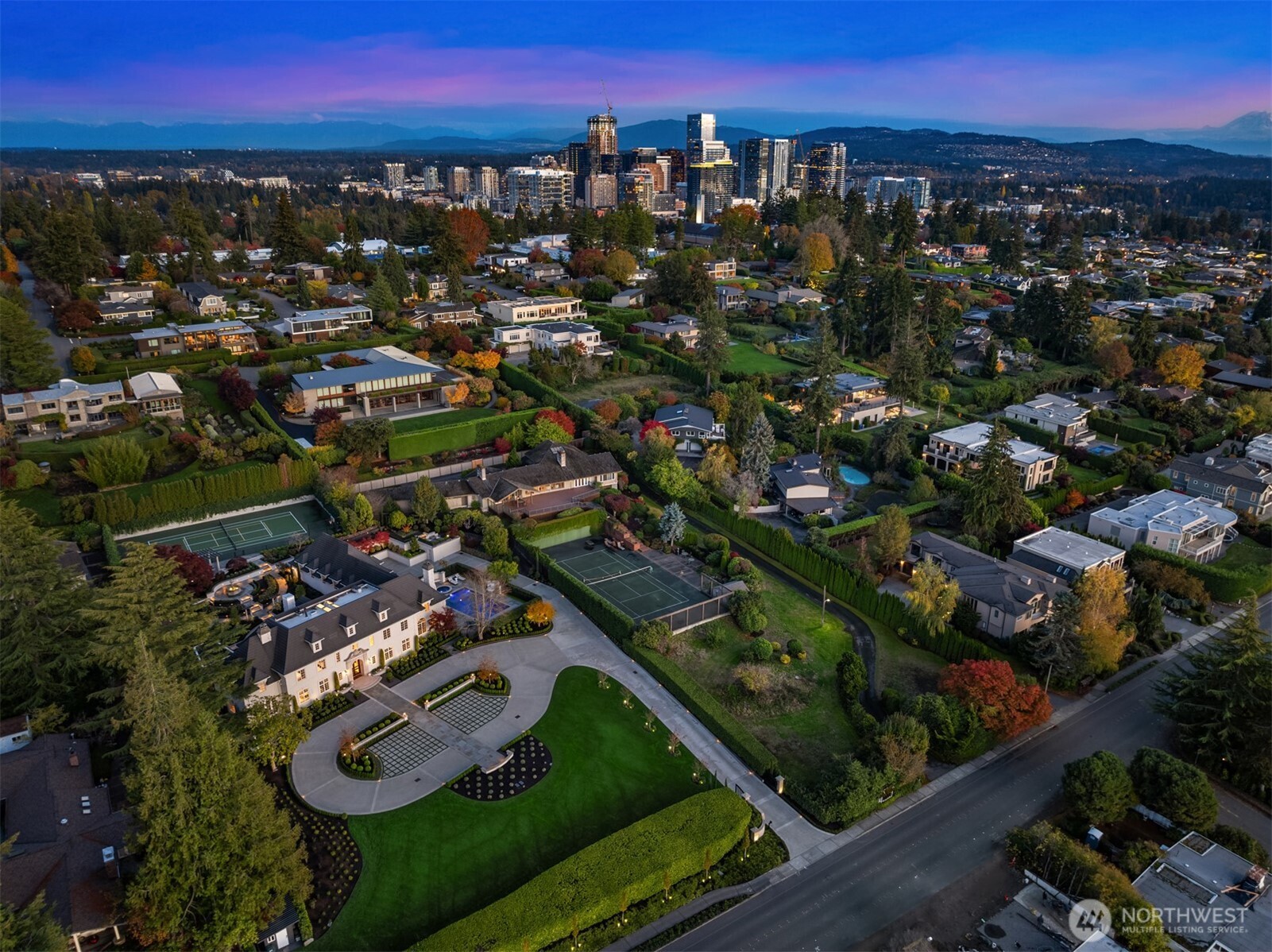 1750 92nd Avenue NE Clyde Hill WA 98004