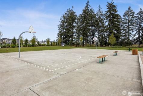 18314 115th Avenue E Puyallup WA 98374