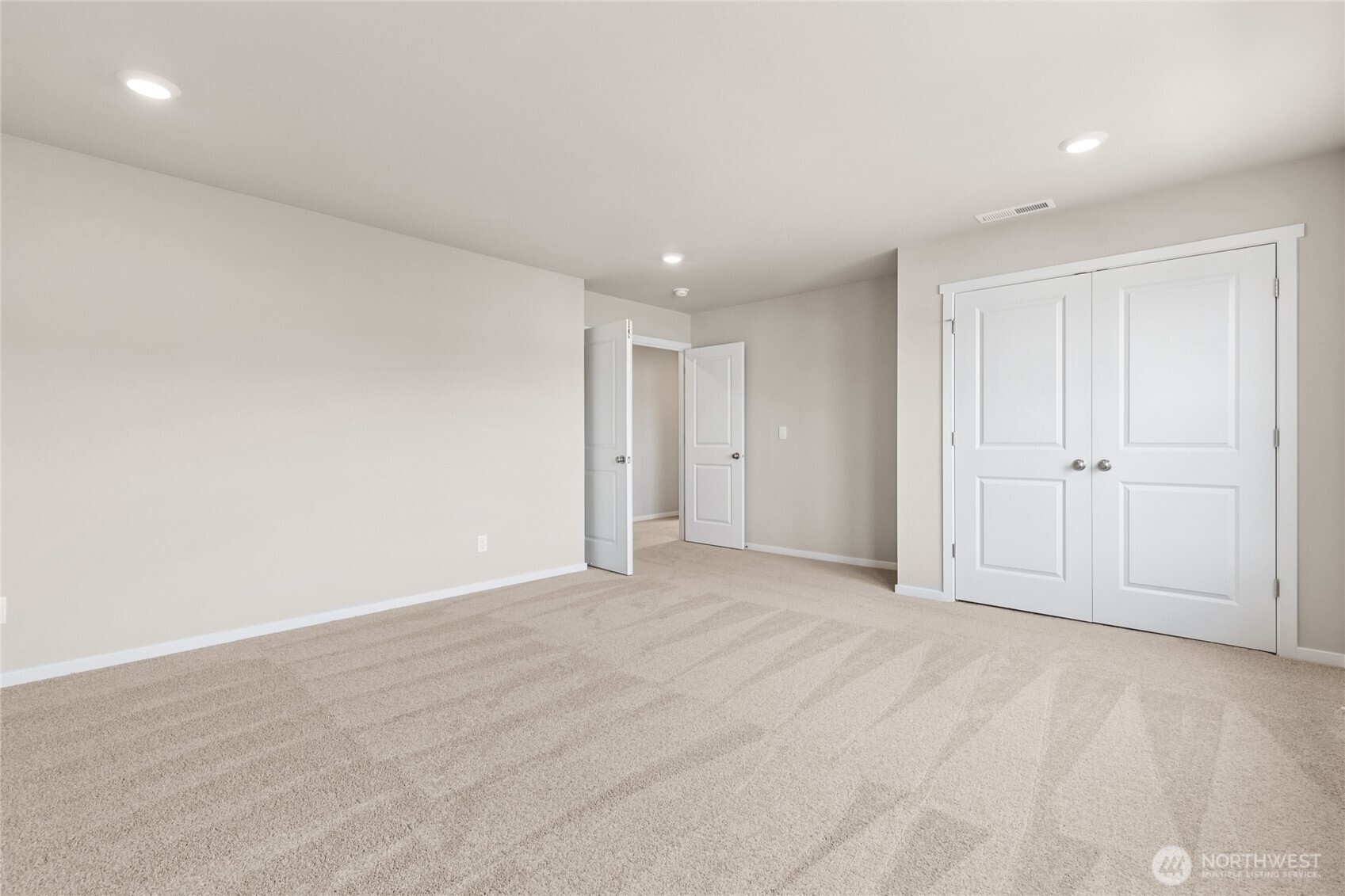 4008 Hyde Loop NE Olympia WA 98506