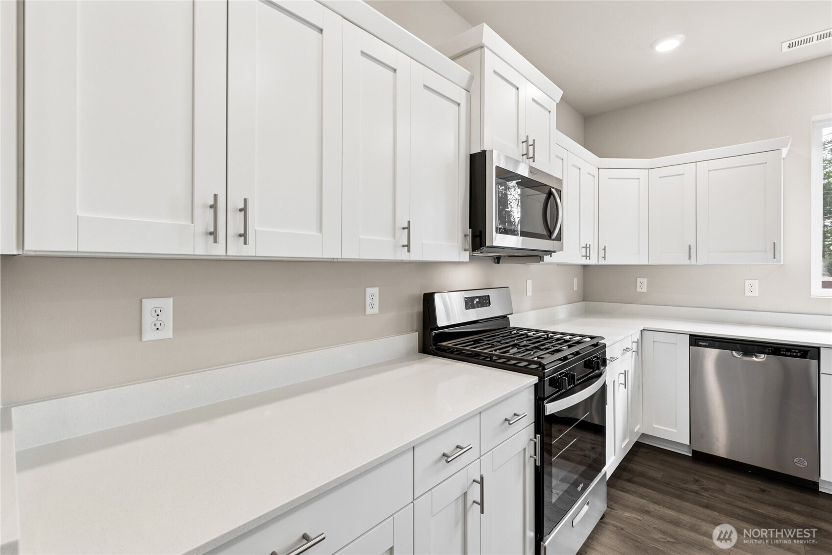 4008 Hyde Loop NE Olympia WA 98506