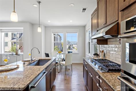 18521 46th Avenue SE Bothell WA 98012