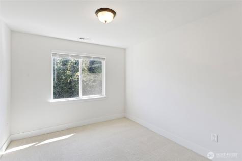 18521 46th Avenue SE Bothell WA 98012