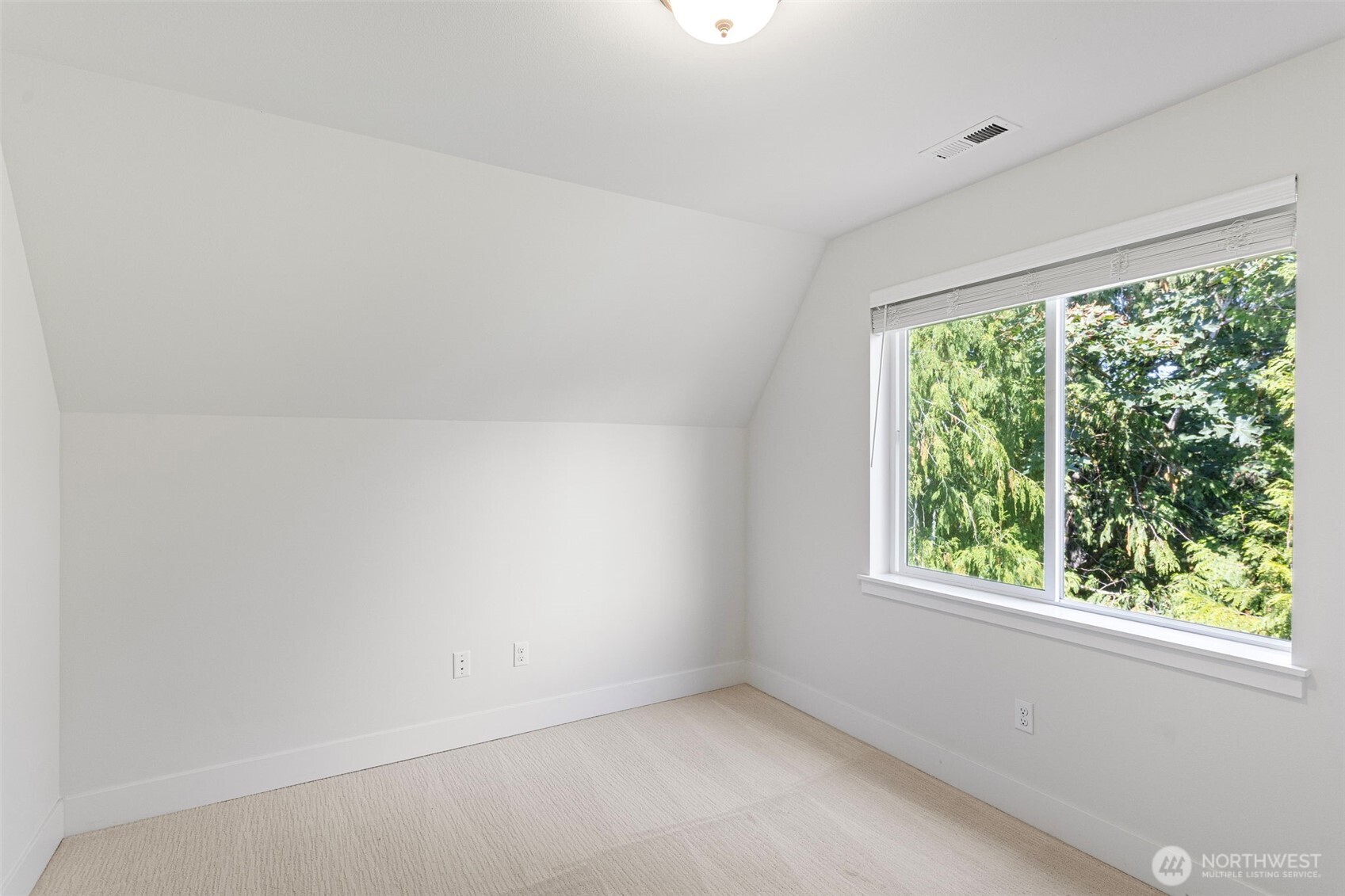 18521 46th Avenue SE Bothell WA 98012