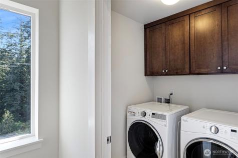 18521 46th Avenue SE Bothell WA 98012