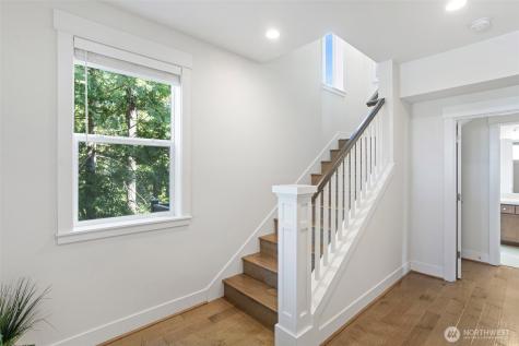 18521 46th Avenue SE Bothell WA 98012