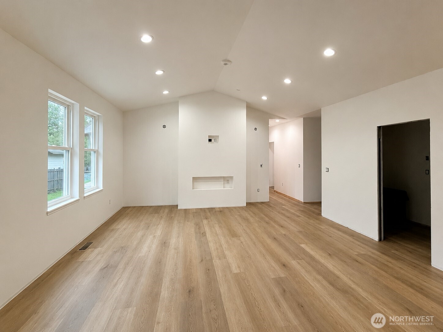 6317 Winchester Way Maple Falls WA 98266