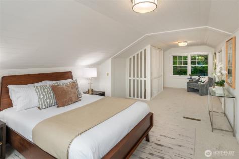 6903 32nd Avenue NW Seattle WA 98117