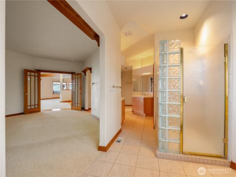 317 Captain Gray Court SE Ocean Shores WA 98569