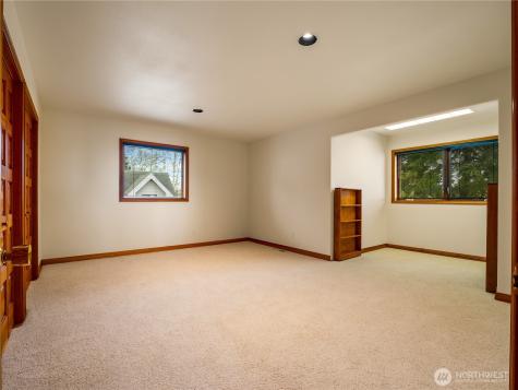 317 Captain Gray Court SE Ocean Shores WA 98569