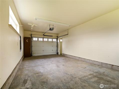 317 Captain Gray Court SE Ocean Shores WA 98569