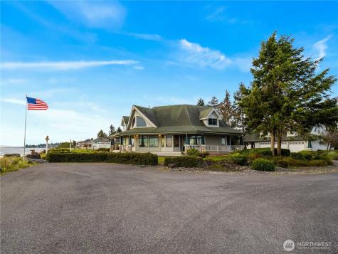 317 Captain Gray Court SE Ocean Shores WA 98569