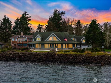 317 Captain Gray Court SE Ocean Shores WA 98569
