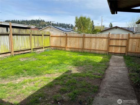 122 Mckinley Street Burlington WA 98233