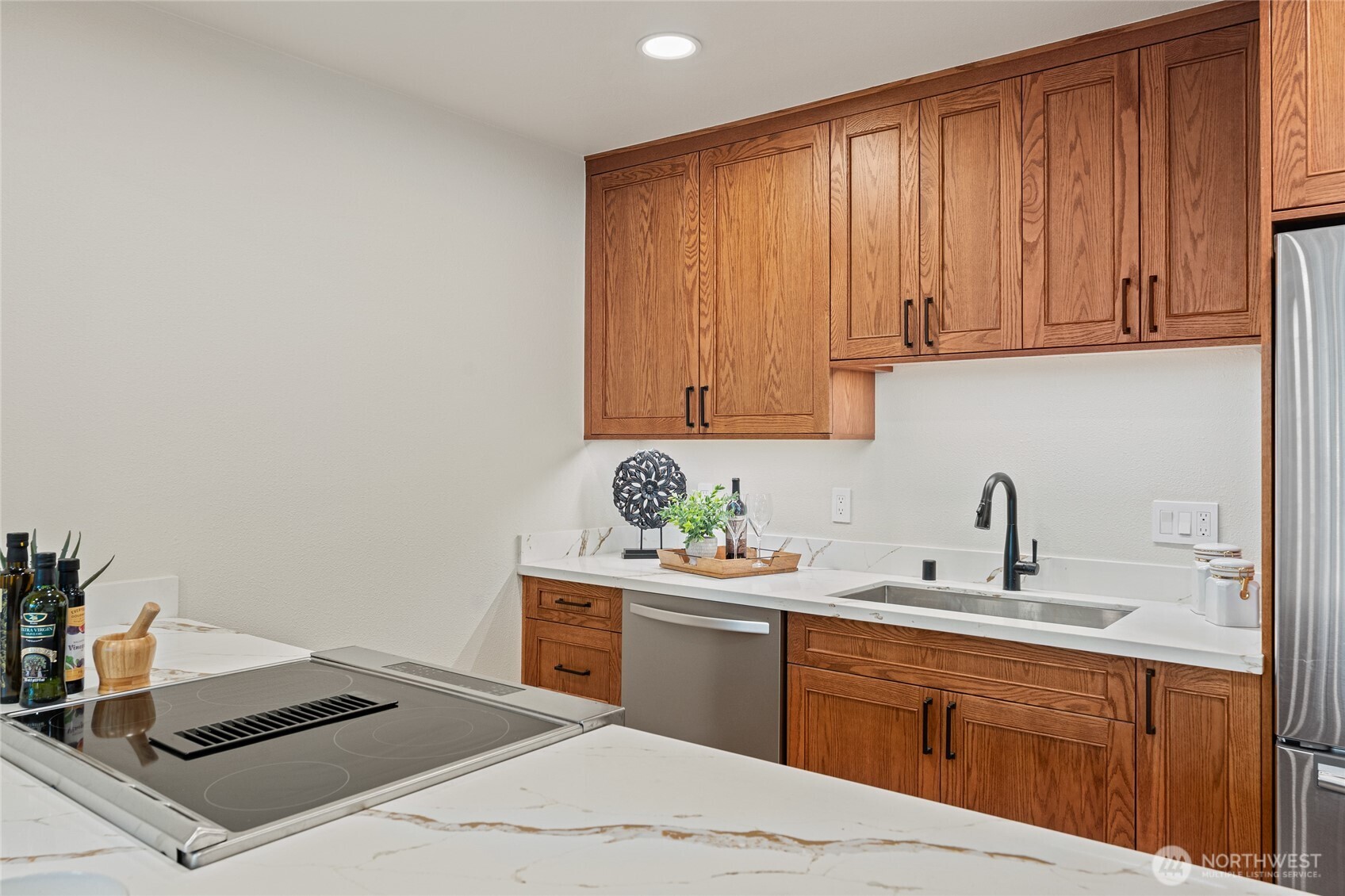 1400 Bellevue Way SE Bellevue WA 98004