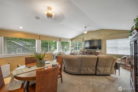 27565 265th Court SE Ravensdale WA 98051