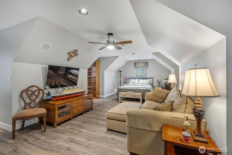 27565 265th Court SE Ravensdale WA 98051