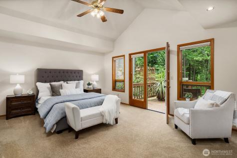 275 Mt Quay Drive NW Issaquah WA 98027