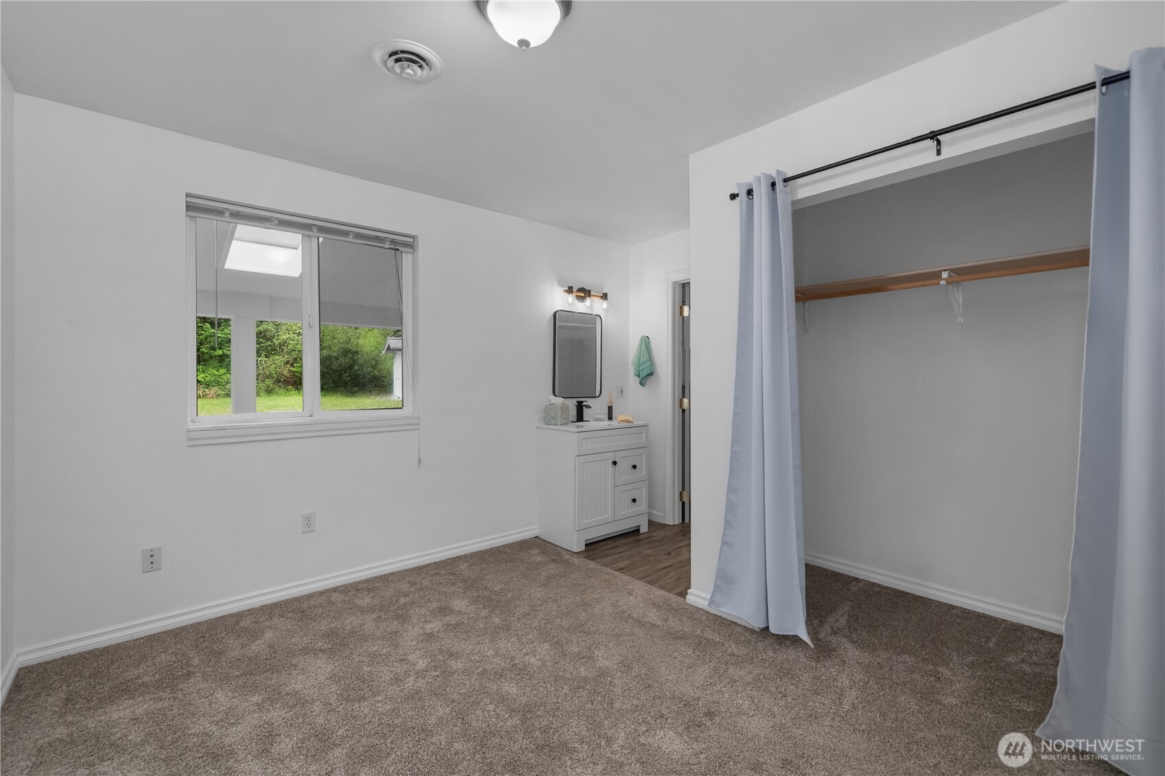 5534 Steamboat Island Road Olympia WA 98502