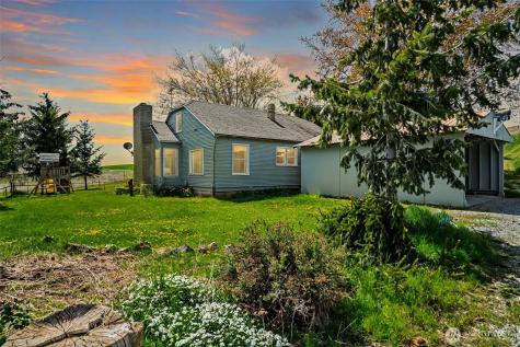 390 Road L NW Waterville WA 98858