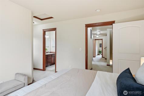 2502 204th Place SW Lynnwood WA 98036