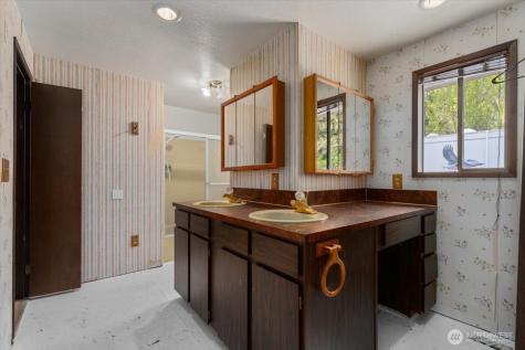 1531 Millerdale Avenue Wenatchee WA 98801