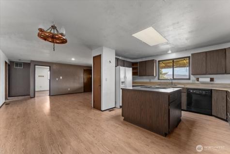 1531 Millerdale Avenue Wenatchee WA 98801